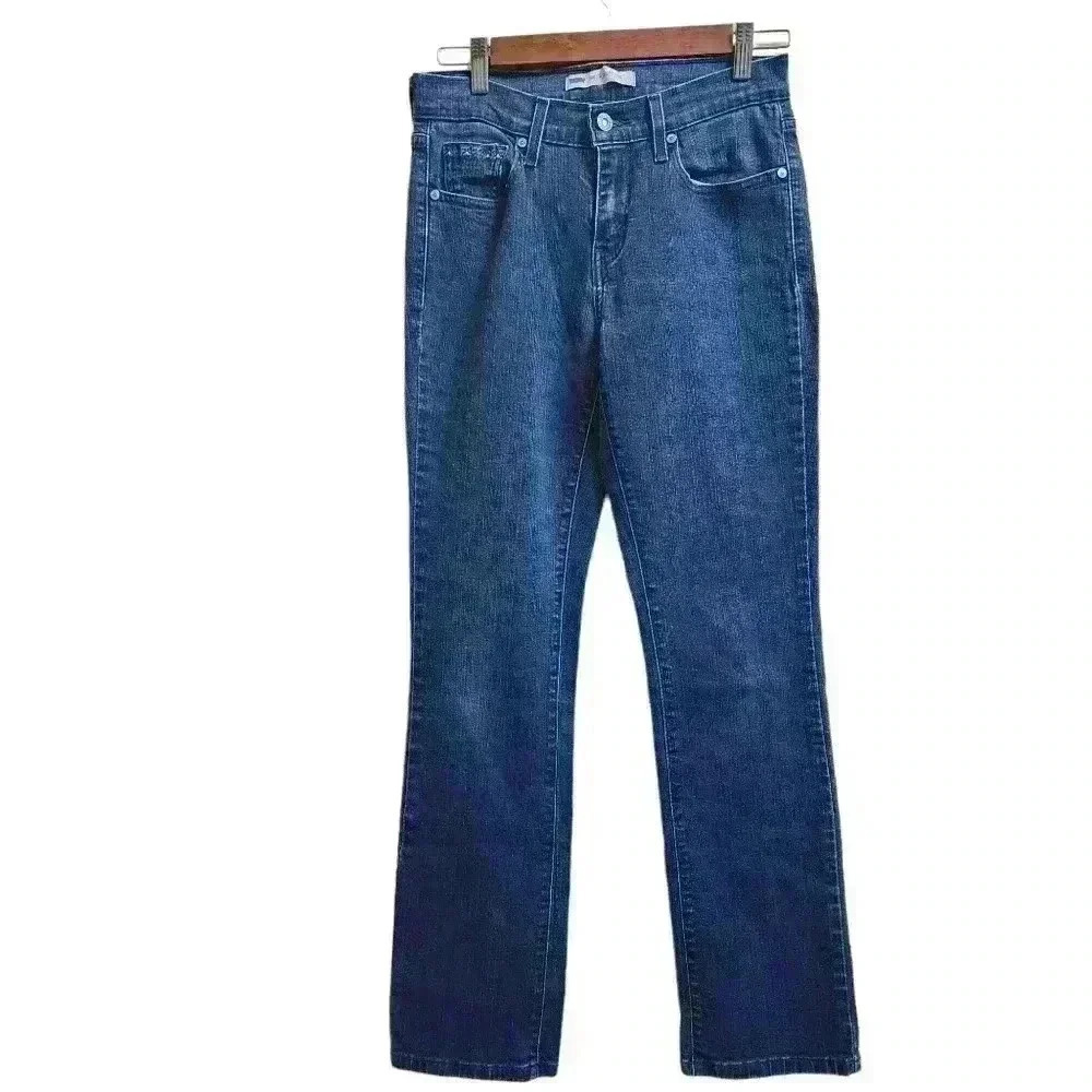 8. 505 levi's straight leg blue denim jeans